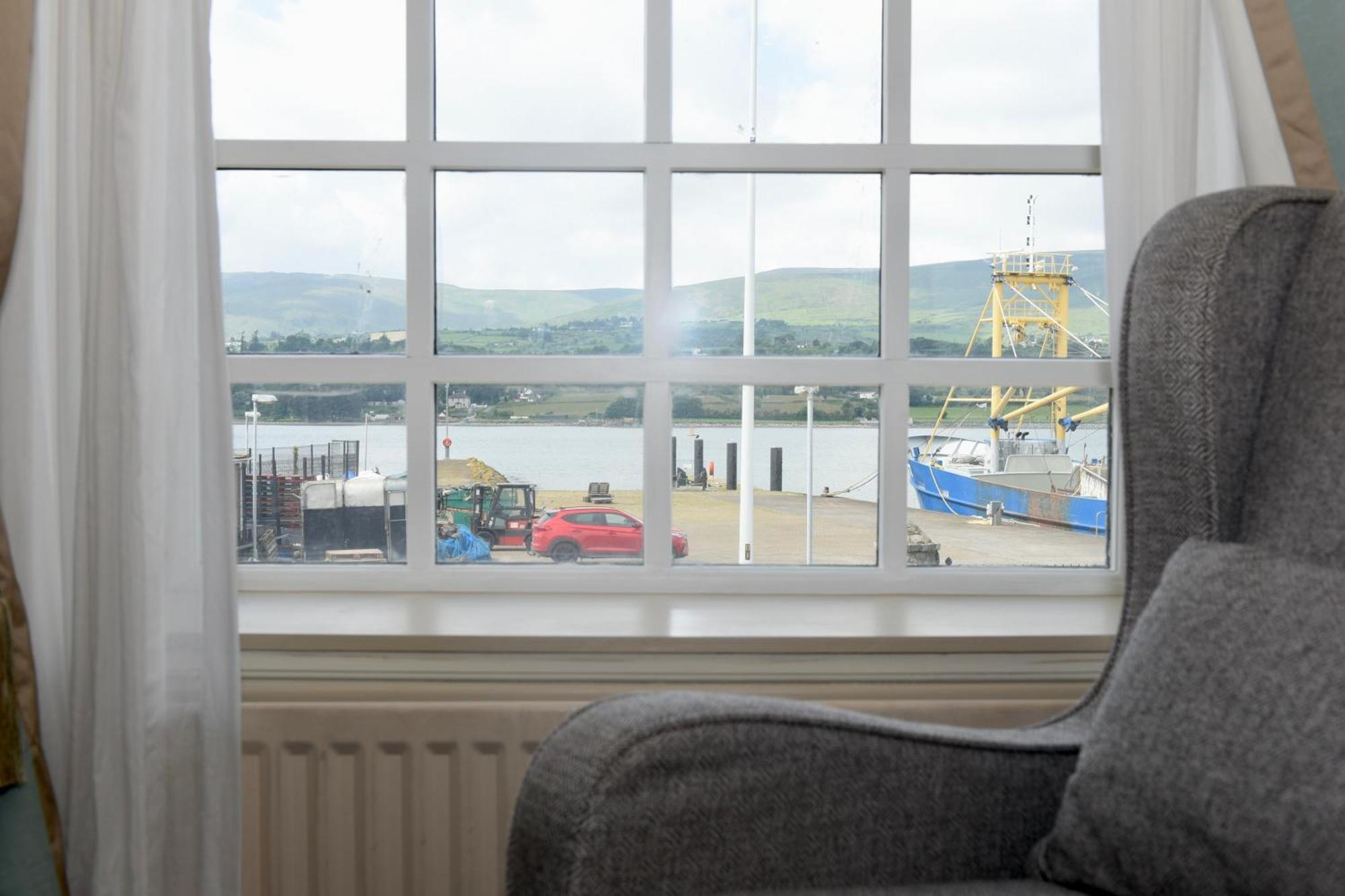 The Lough & Quay Accommodation Town Centre Warrenpoint Exterior foto